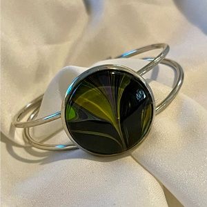 Handmade paint pouring bracelet